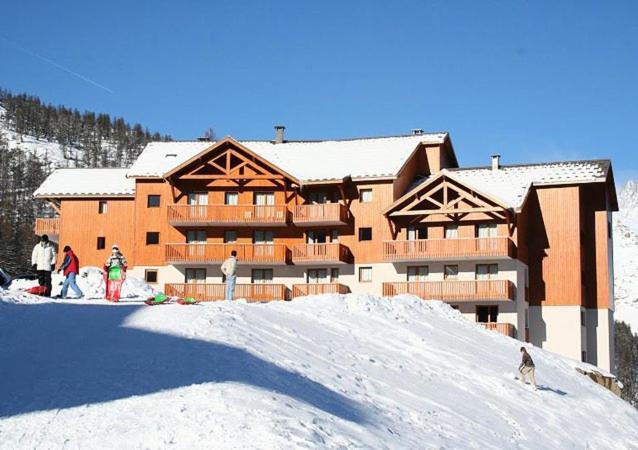 Les Gentianes By Actisource Aparthotel Puy-Saint-Vincent Exterior photo